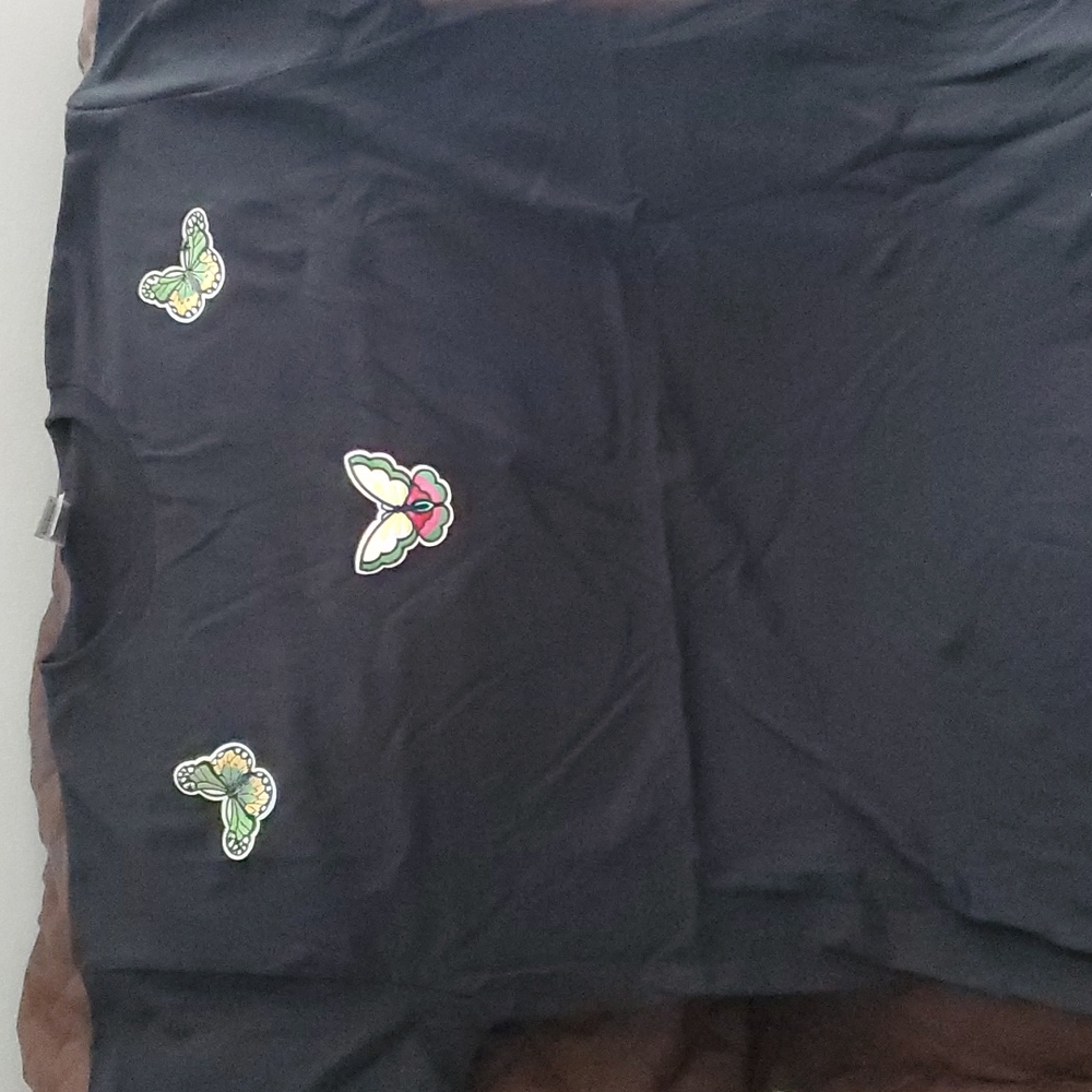 CUSTOM MADE TSHIRTS